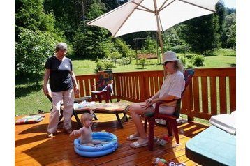 Eslovaquia Chata Varín, Exterior